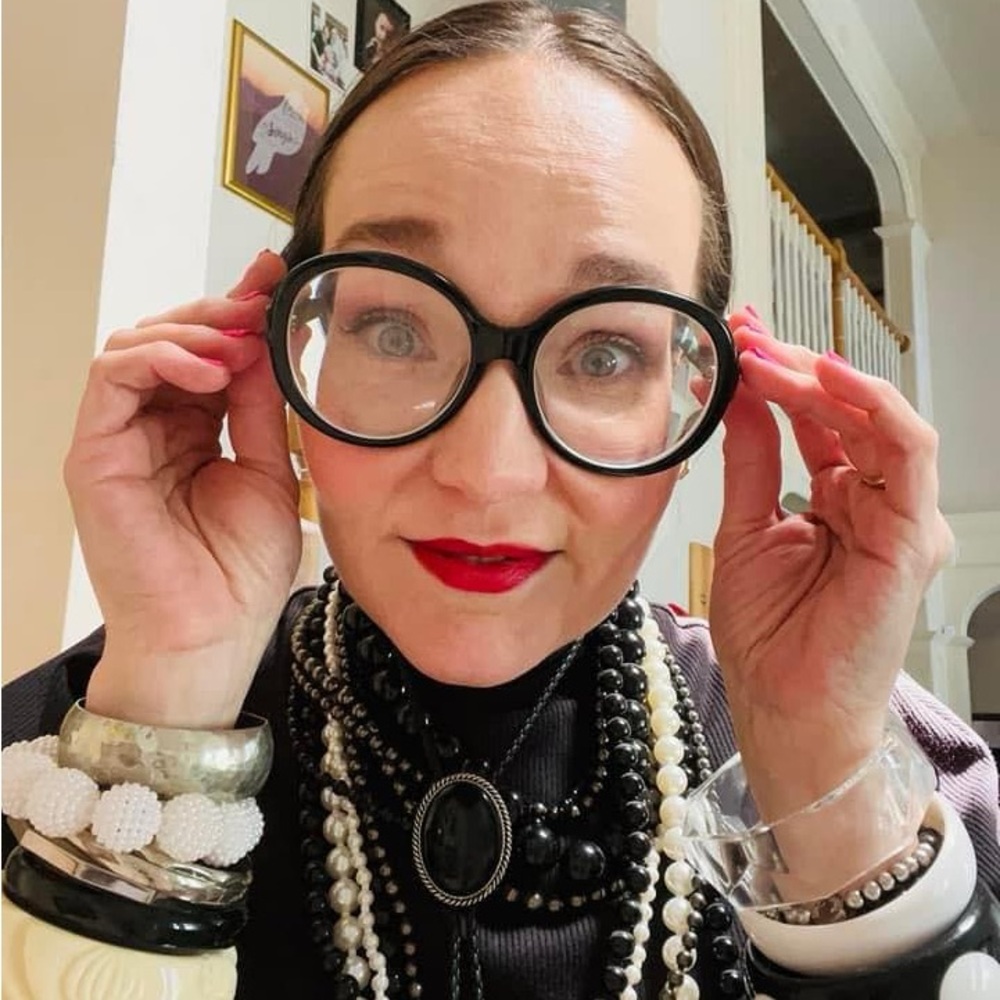 Meet your Posher, Lindsey